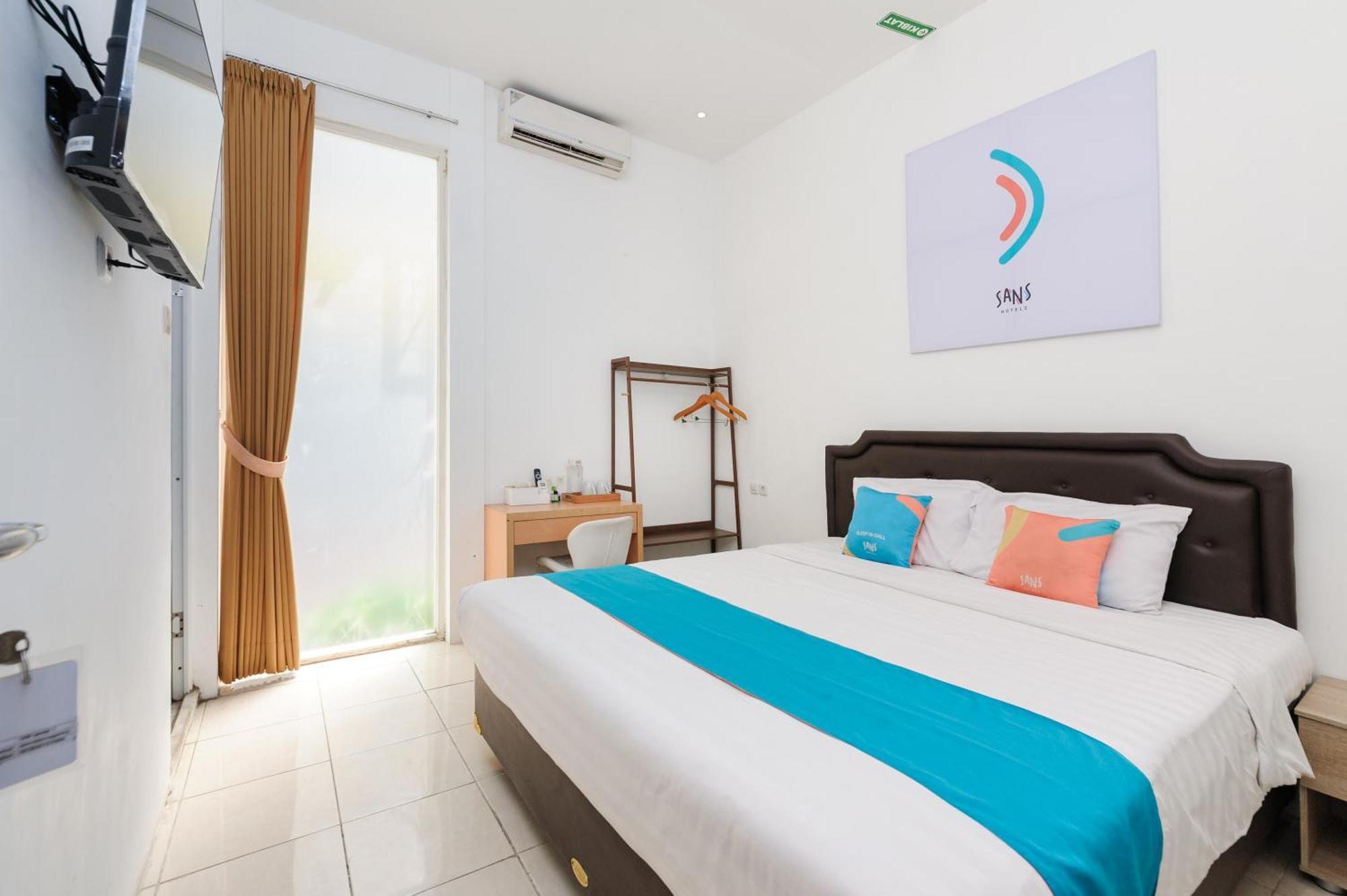 Sans Hotel La Vida Malang Ngadipuro Esterno foto