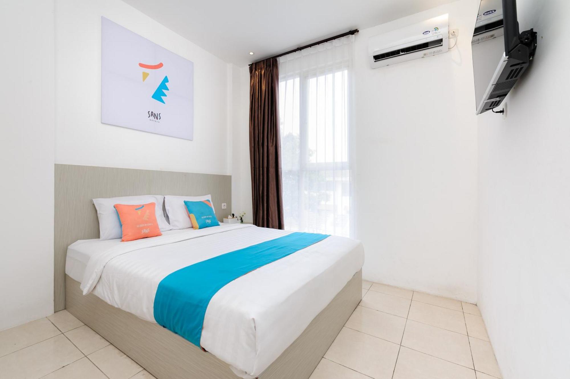 Sans Hotel La Vida Malang Ngadipuro Esterno foto